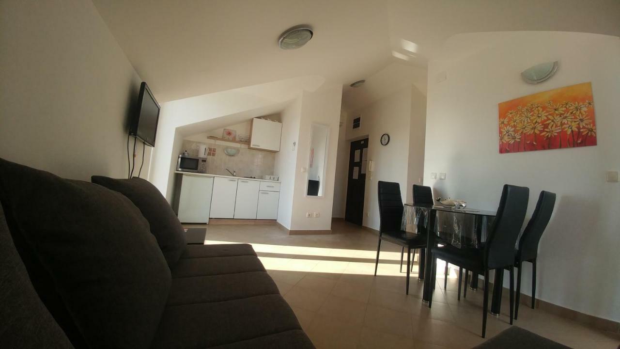 Apartment Star Novalja Eksteriør bilde